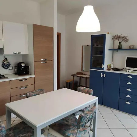 Apartment In 24426 *